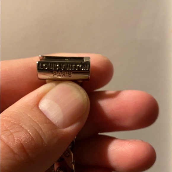 Louis Vuitton Cuban link necklace. - Picture 7 of 7